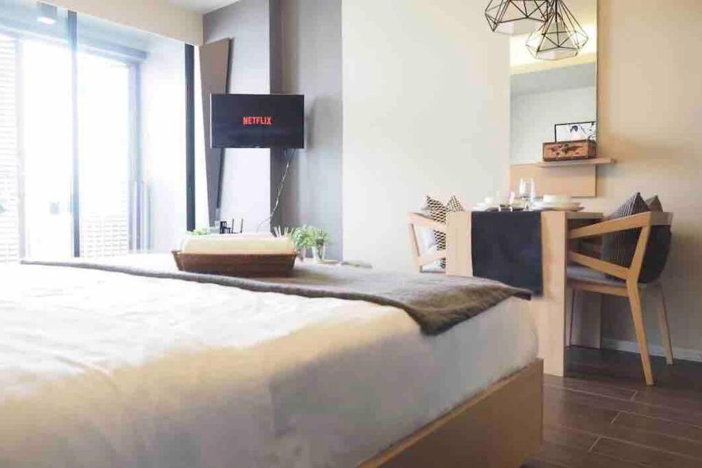 Stylish 1 Bedroom, Nice Pool,Bts Asok, Sukhumvit Bangkok Exterior photo